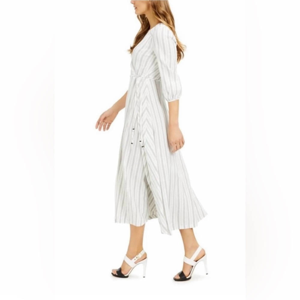 Calvin Klein Cream and Gray Long Sleeve Dress size 4